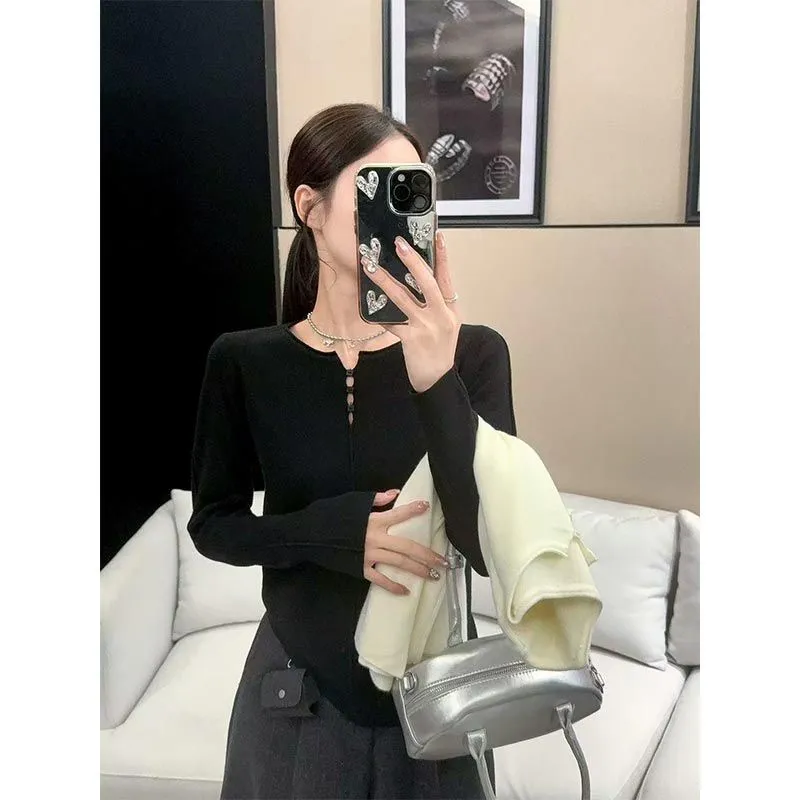 女性用アメリカンスタイル中空ニットトップス、スリムインナーウ - Base Layer Top のレビューと価格